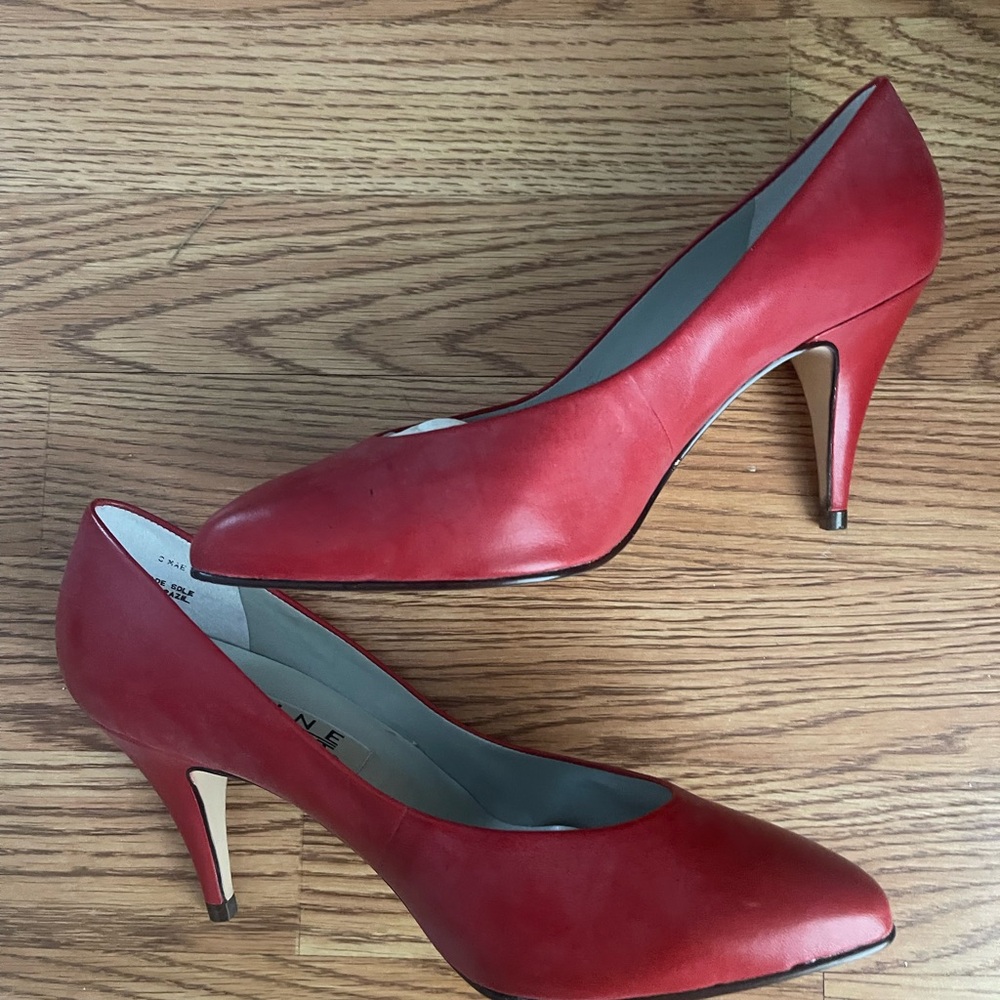Nine West vintage Red Leather Pumps - Classic Dress Heels